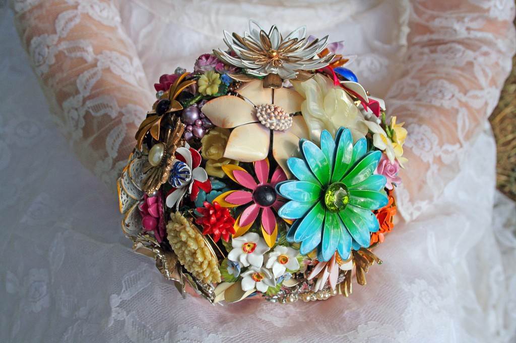 vintage Brooch bouquet as featured on The National Vintage Wedding Fair blog
