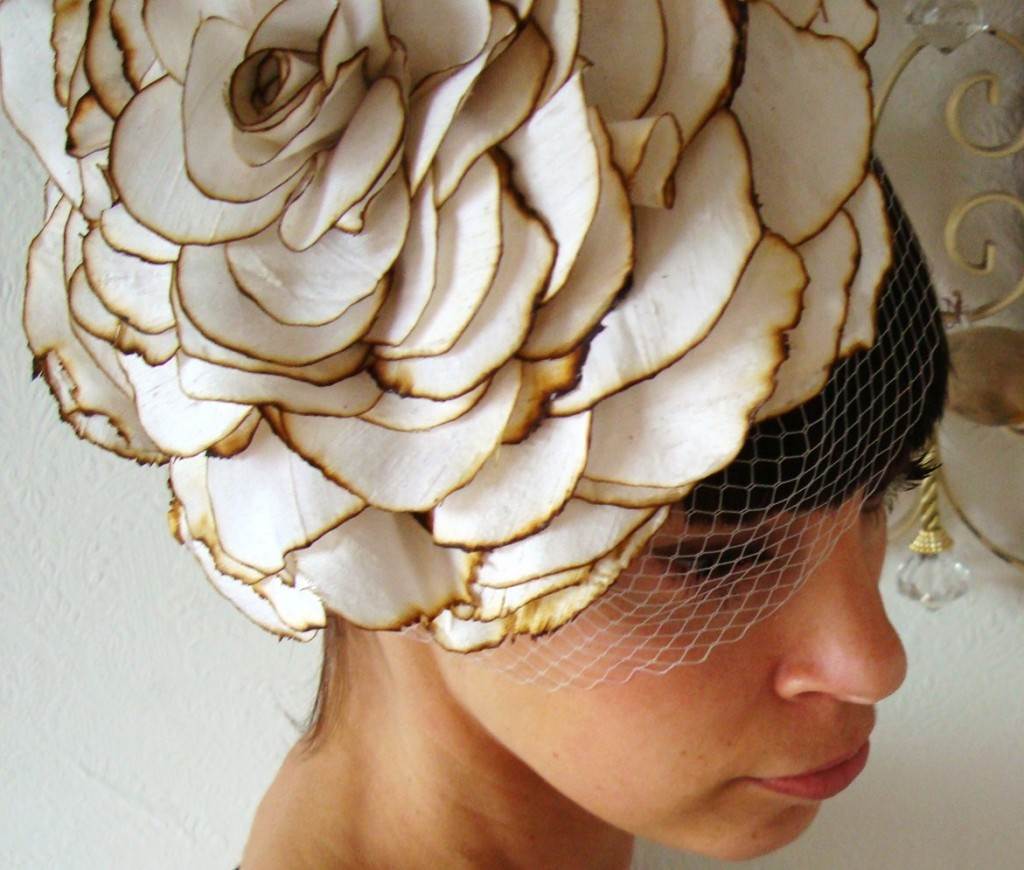 huge-silk-fascinator