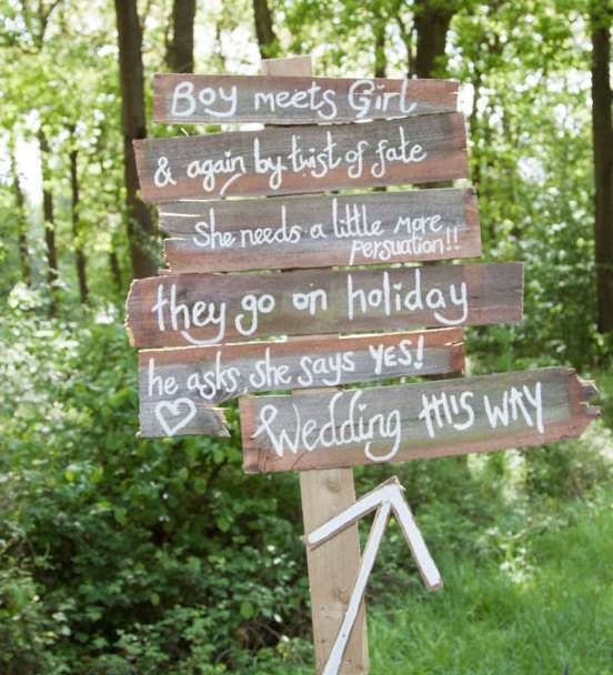 Wooden wedding sign via GinnyandI