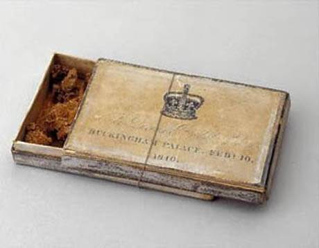 Queen-Victoria-slice-box1