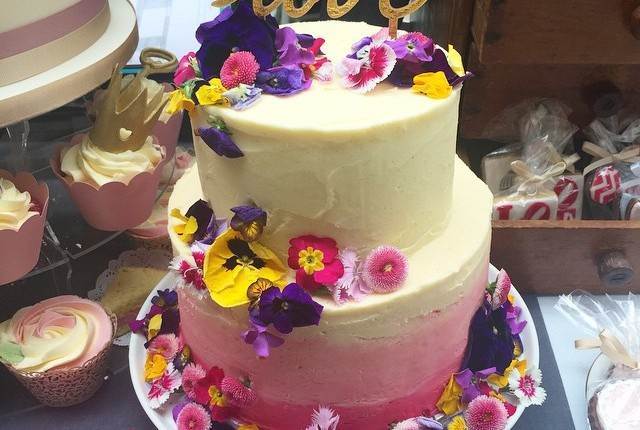 Wedding Cake by Pink Cocoa as shown at the National Vintage Wedding Fair