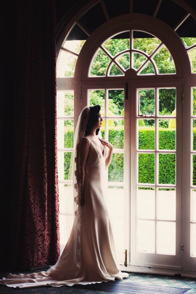 1930s Pinewood Studios Wedding Shoot via National Vintage Wedding Fair