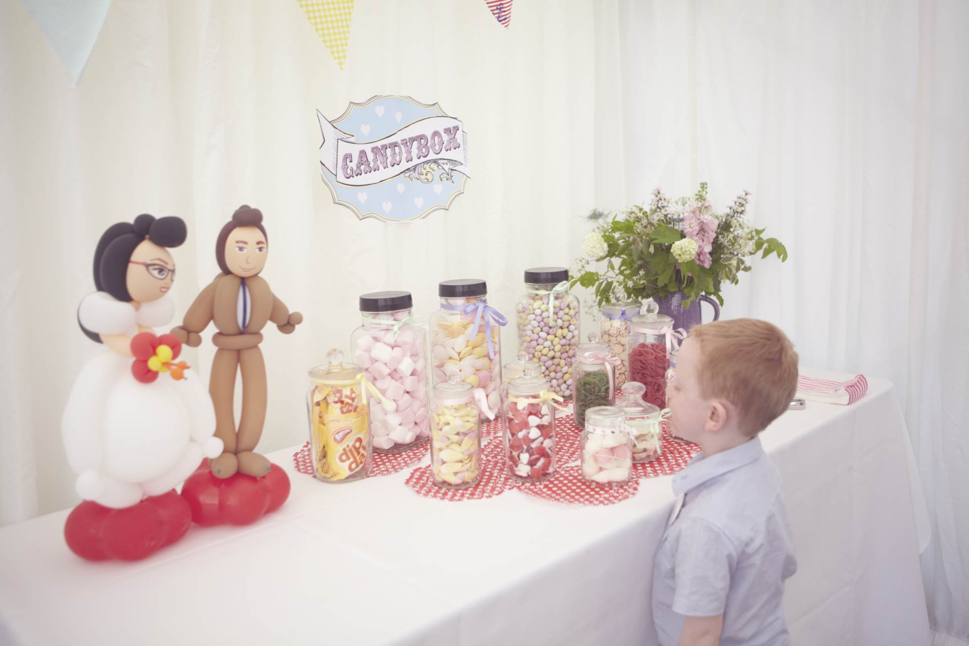 Dan and Maddi's Vintage Americana Country Wedding by Natalie J Weddings and featured on The National Vintage Wedding Fair sweets