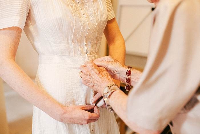 Real Wedding: hackney Town Hall, 1920s vintage ceremony as featured on the National Vintage Wedding Fair photographed by Claire Macintyre