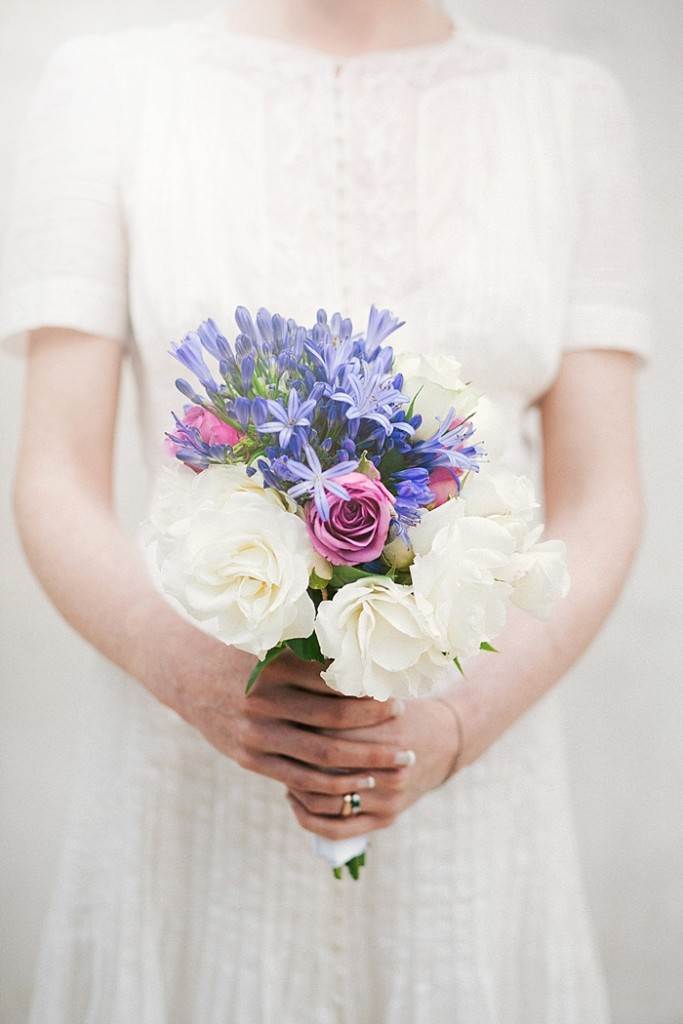 Real Wedding: hackney Town Hall, 1920s vintage ceremony as featured on the National Vintage Wedding Fair photographed by Claire Macintyre