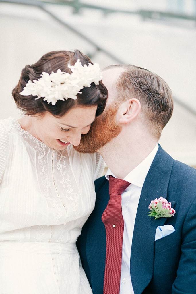 Real Wedding: hackney Town Hall, 1920s vintage ceremony as featured on the National Vintage Wedding Fair photographed by Claire Macintyre