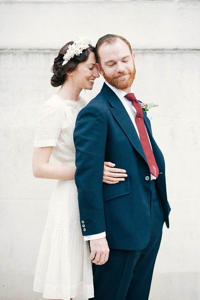 Real Wedding: hackney Town Hall, 1920s vintage ceremony as featured on the National Vintage Wedding Fair photographed by Claire Macintyre