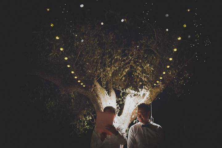 Lee & Leton Spain Destination Wedding by Amber Marie Photography as featured on The National Vintage Wedding Fair blog