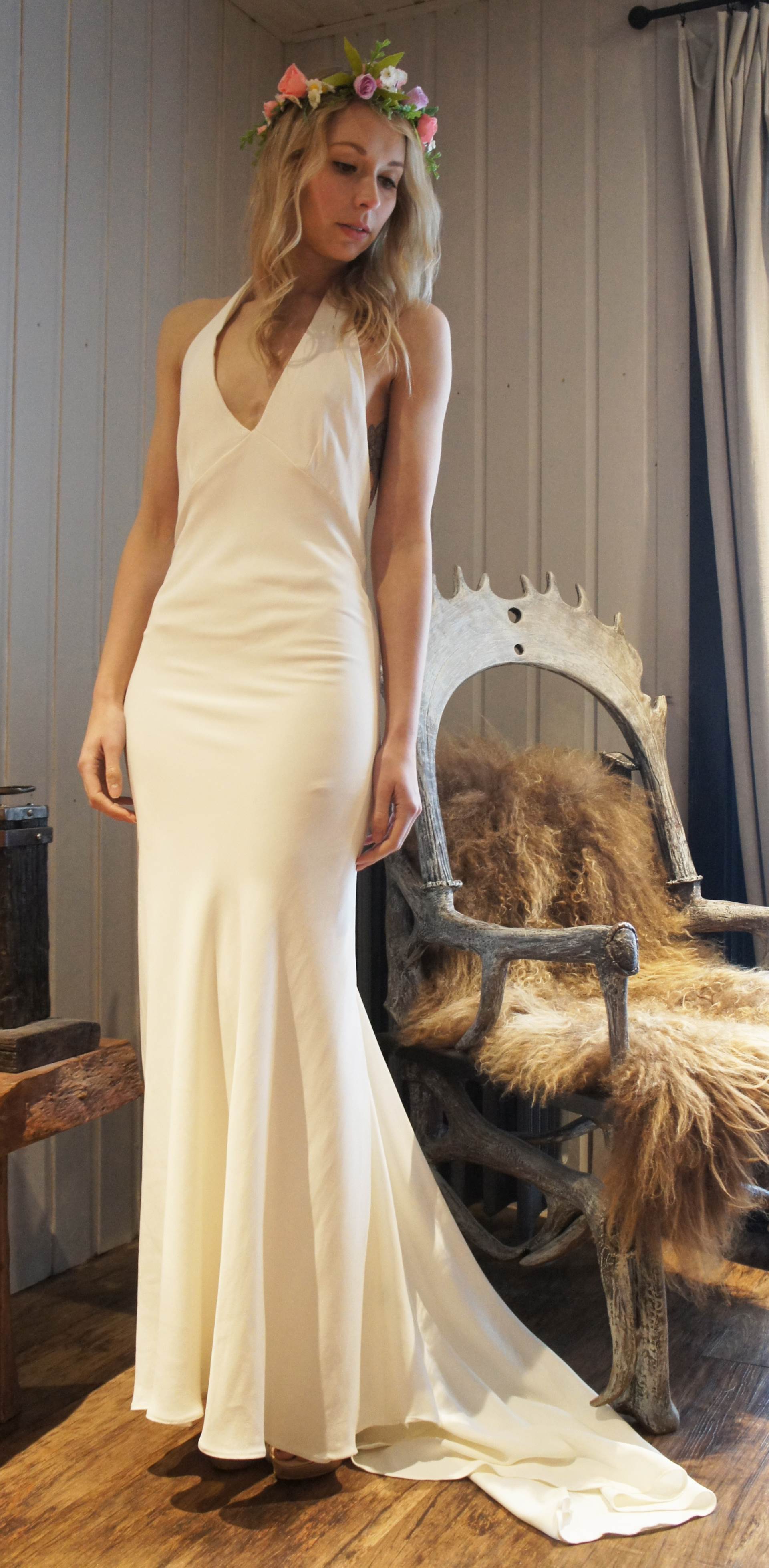 1970s vintage wedding dress from Sincerely Bea Bridal as featured on The National Vintage Wedding Fair blog