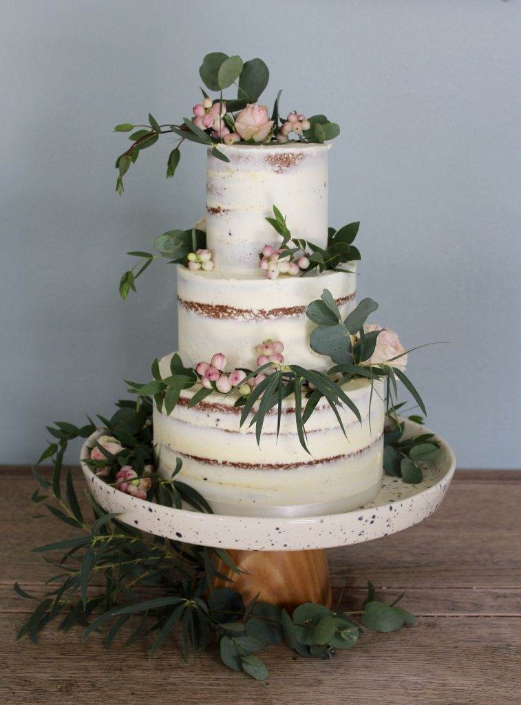 Wedding Cake Trends The Semi Naked Cake