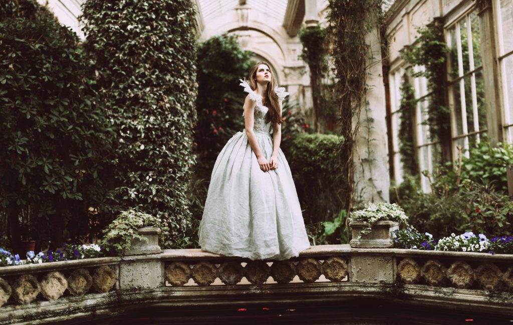 Alice in Wonderland Wedding Shoot with a difference