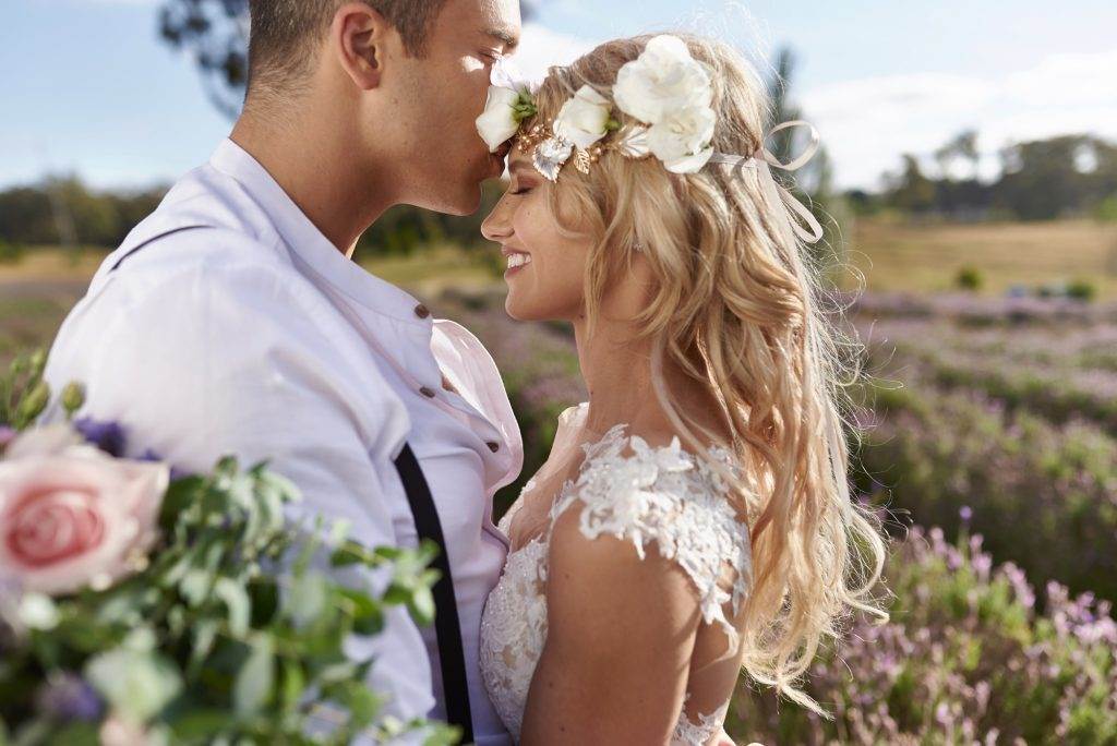 Luxe lilac metallic wedding styling in a lavender field