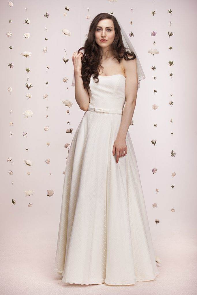 Hazaar of London; wedding dresses with a vintage touch for the modern bride