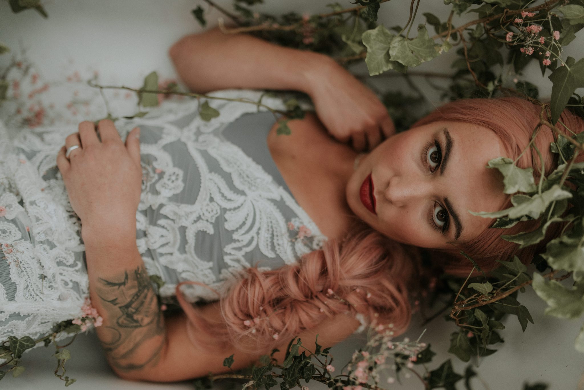 Bridal Inspiration with Lucy Can’t Dance in a forest bath tub