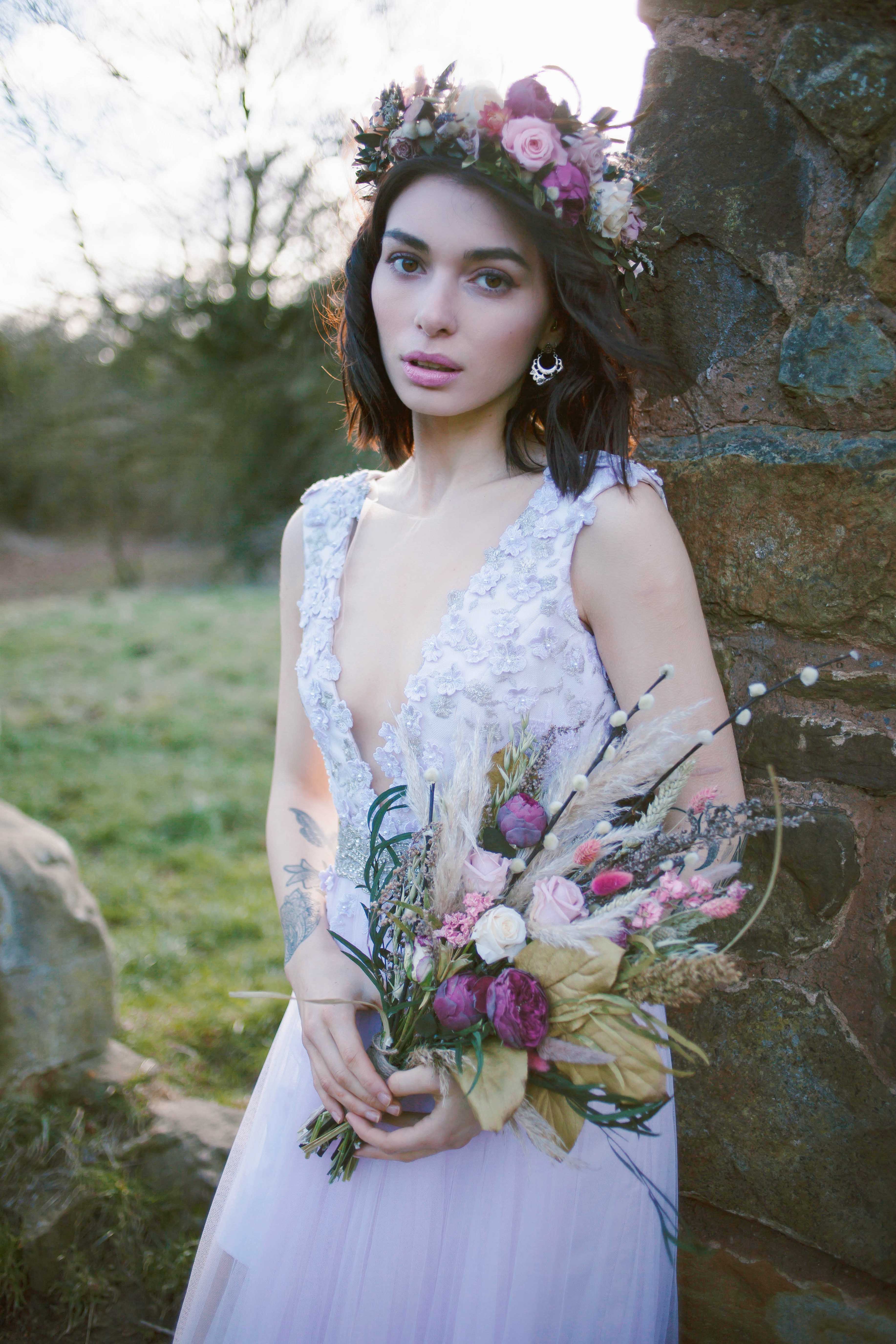 Bridal inspiration with wild florals and a rock chick wedding look