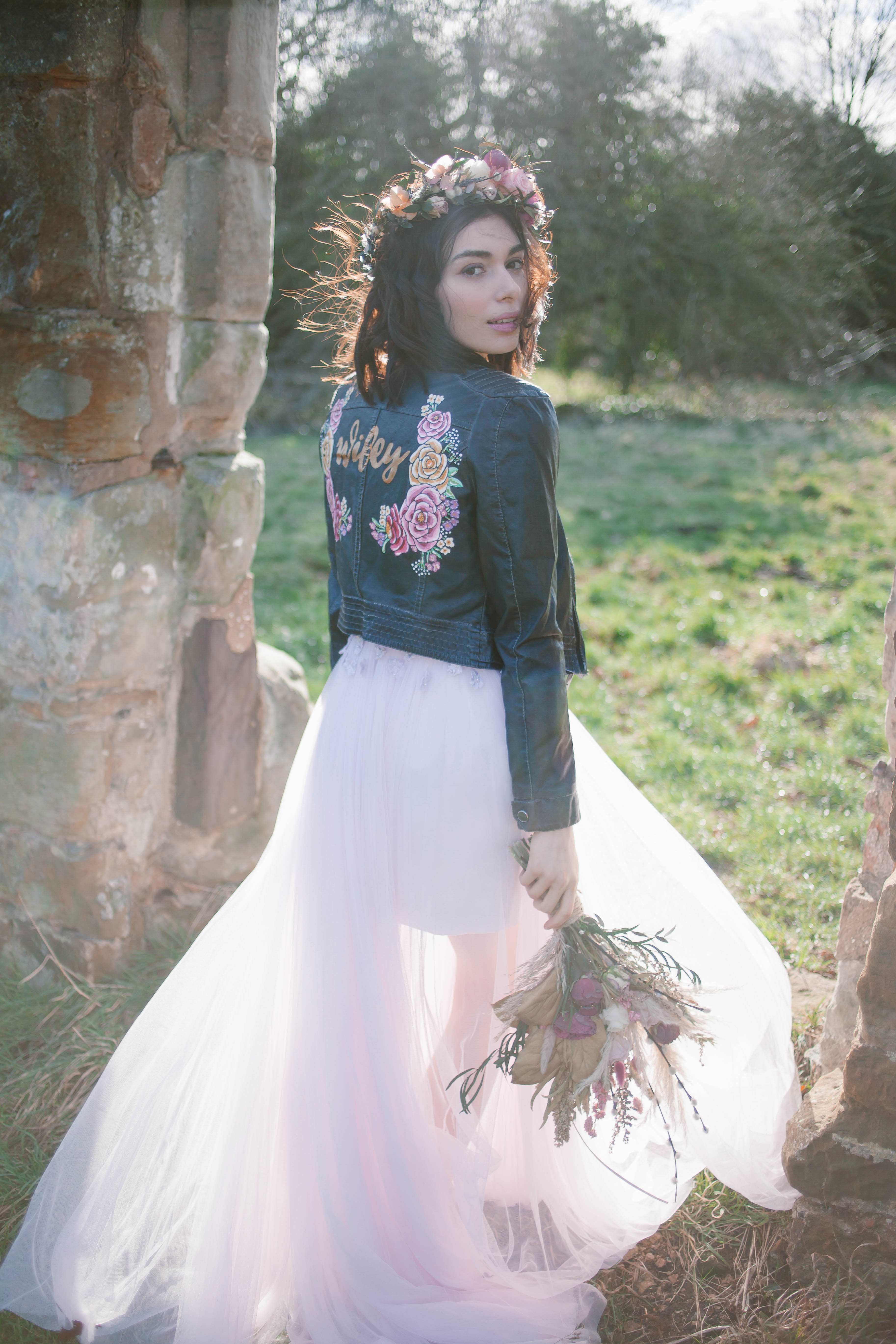 Bridal inspiration with wild florals and a rock chick wedding look