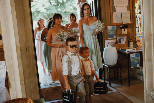 A Wonderful Military Wedding with Relaxed Wedfest Vibes 