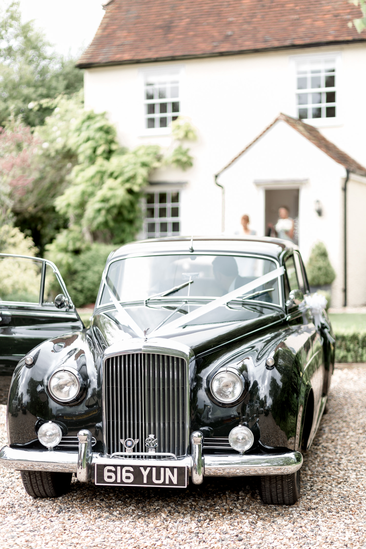 An Enchanting and Romantic Newton Hall Wedding with an Art Deco Temperley Dress