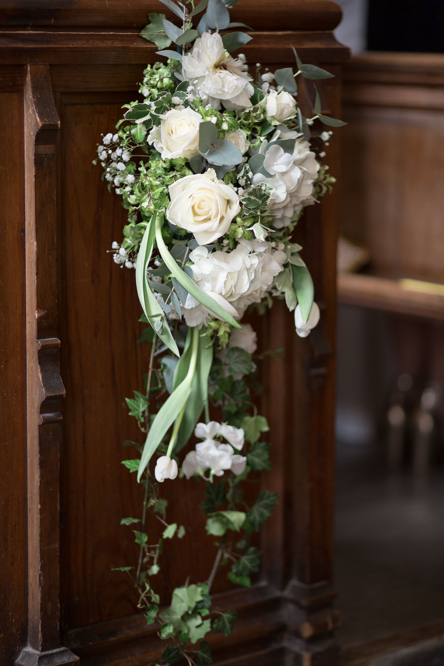 An Enchanting and Romantic Newton Hall Wedding with an Art Deco Temperley Dress