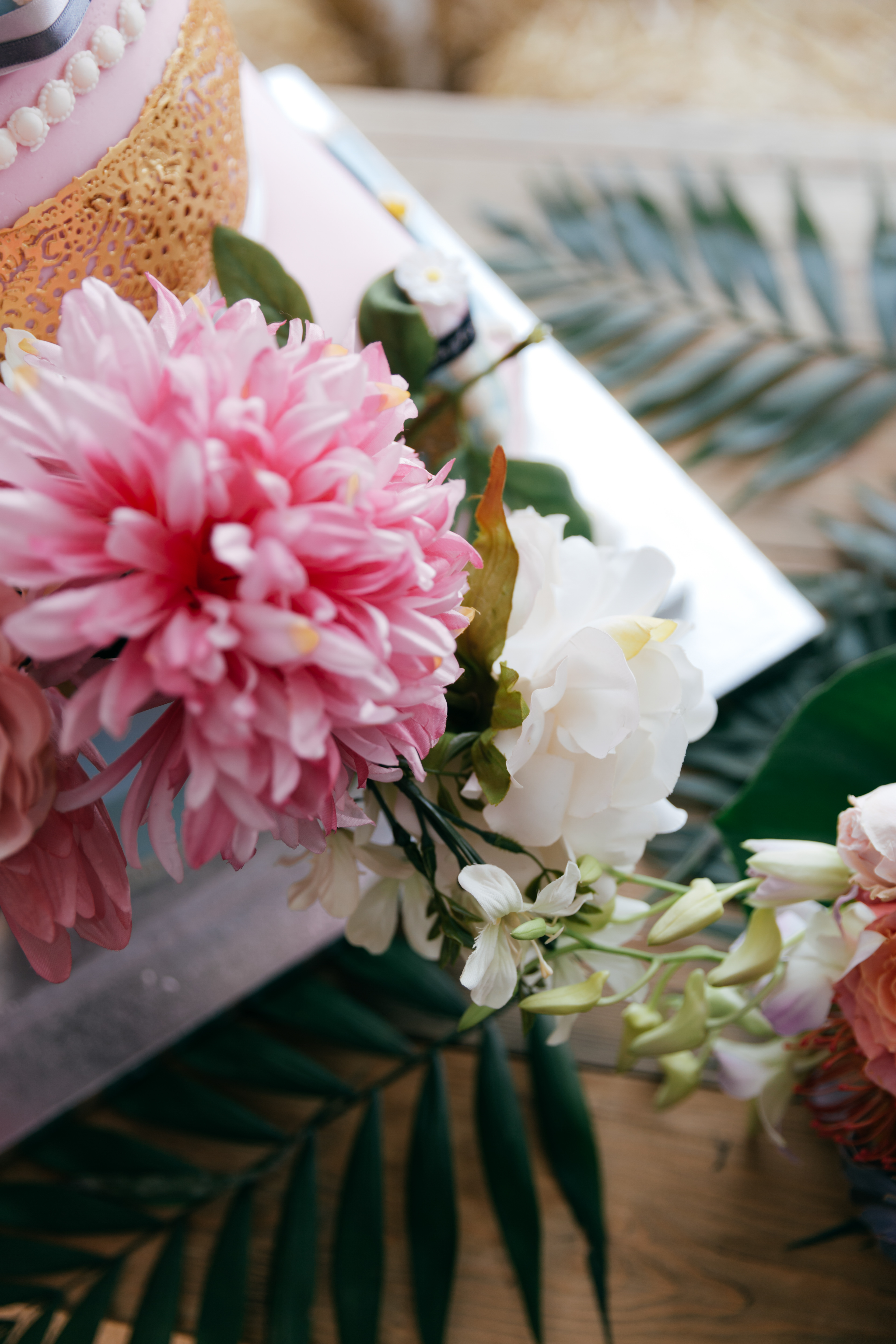 A Vintage Hawaiian DIY Wedding and Bridal Designer Bride