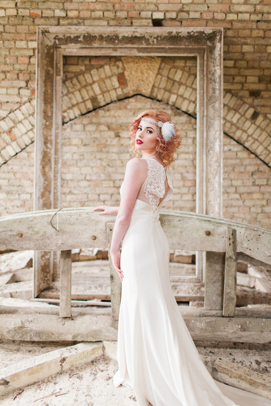 Modern 1920's Wedding Inspiration with Luxe Art Deco Vibes