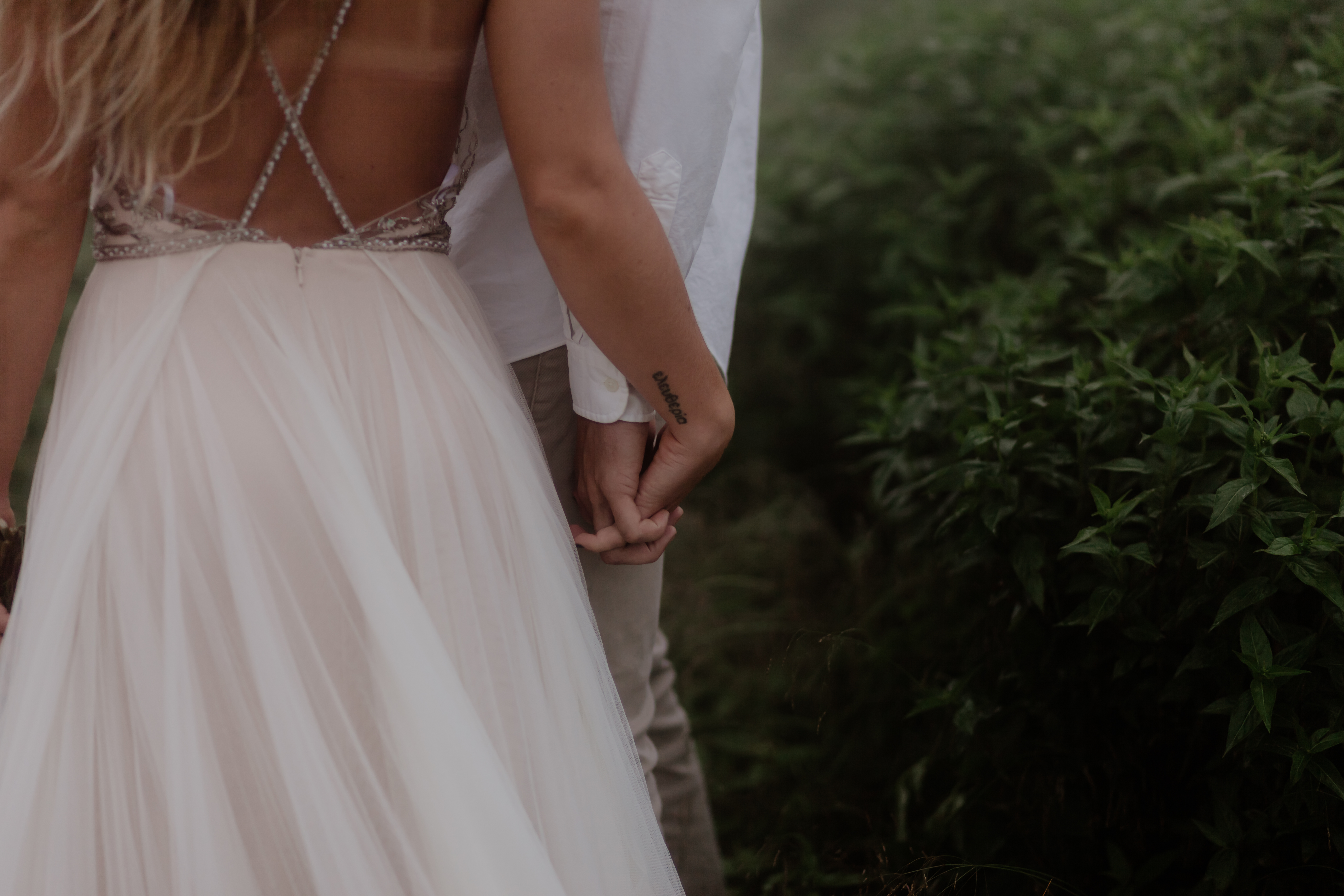 Romantic Elopement Mountain Wedding - Intimate and Minimalistic Inspiration