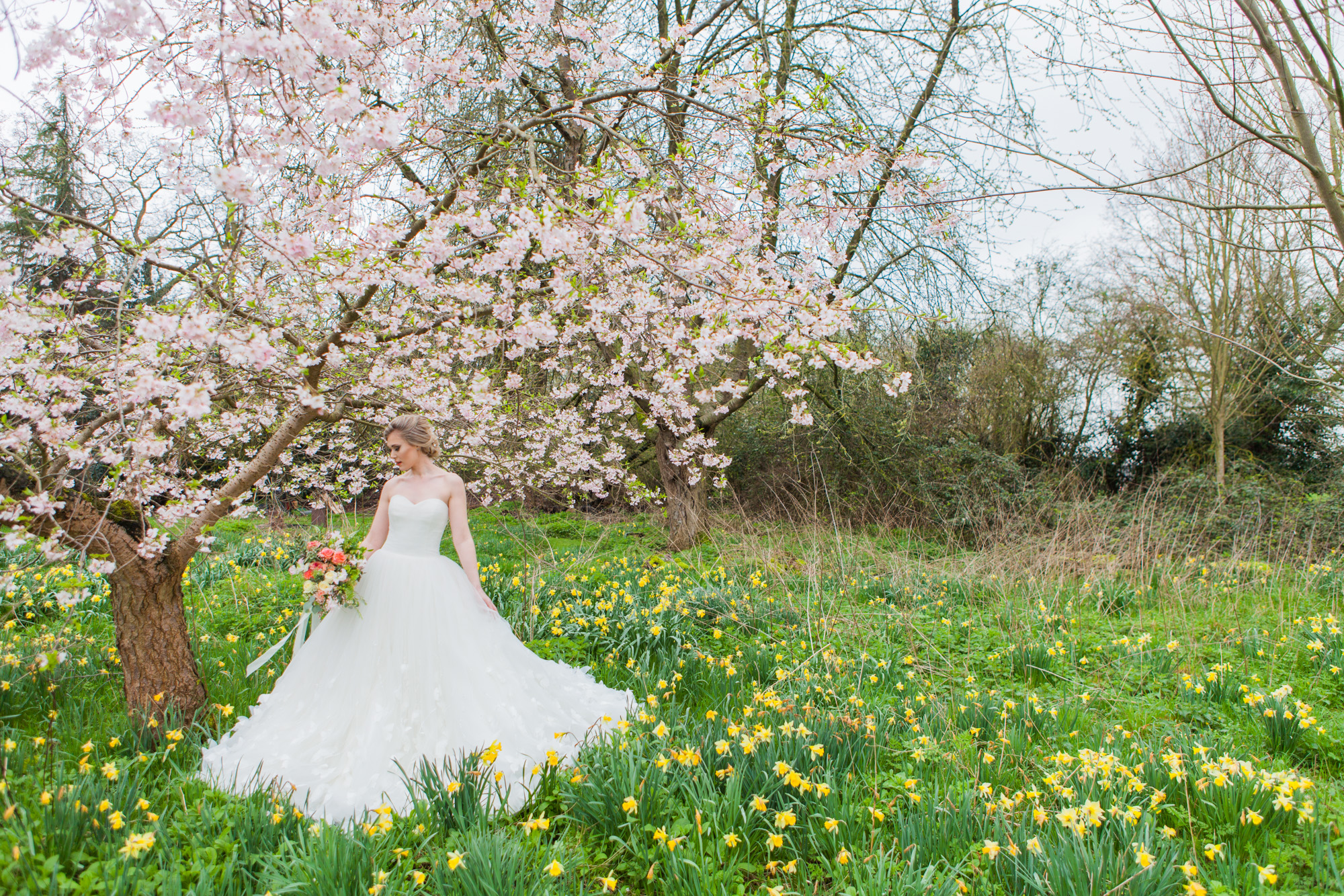 Luxe Country Garden Wedding Inspiration at 'That Amazing Place'