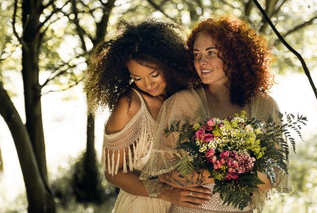 Boho Garden Summer Wedding Inspiration with relaxed and colourful Cuban vibes