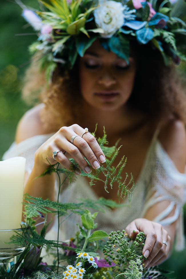 Boho Summer Garden Wedding Inspiration with relaxed and colourful Cuban vibes