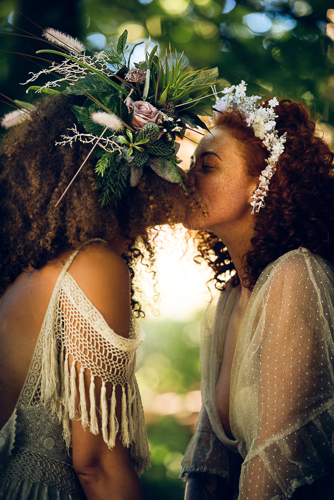 Boho Summer Garden Wedding Inspiration with relaxed and colourful Cuban vibes