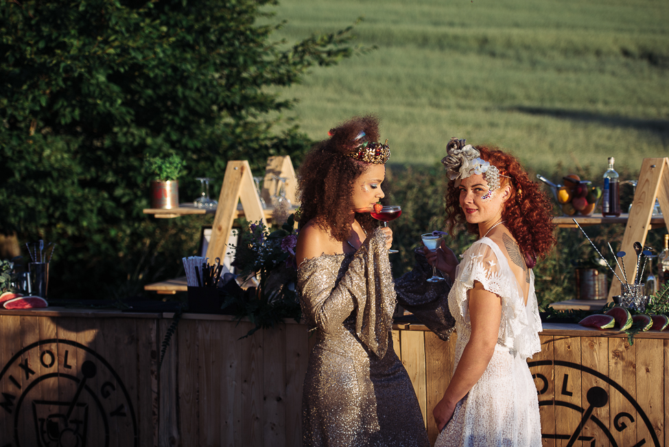 Boho Summer Garden Wedding Inspiration with relaxed and colourful Cuban vibes