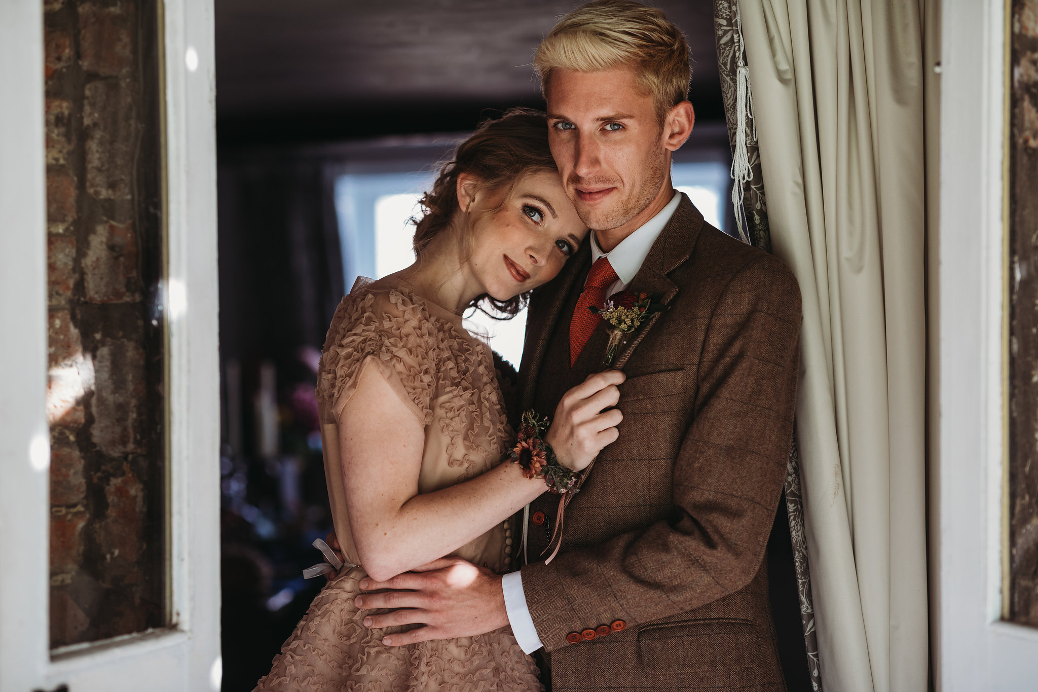 Romantic Wedding Inspiration with Intimate Vintage Vibes