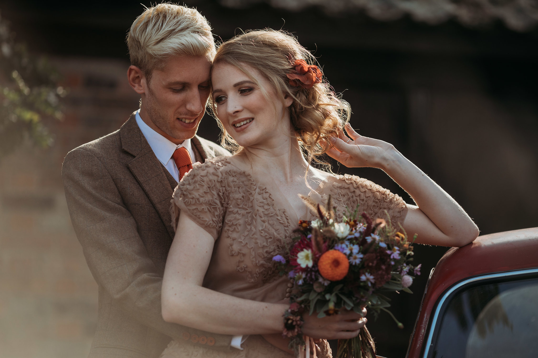 Romantic Wedding Inspiration with Intimate Vintage Vibes