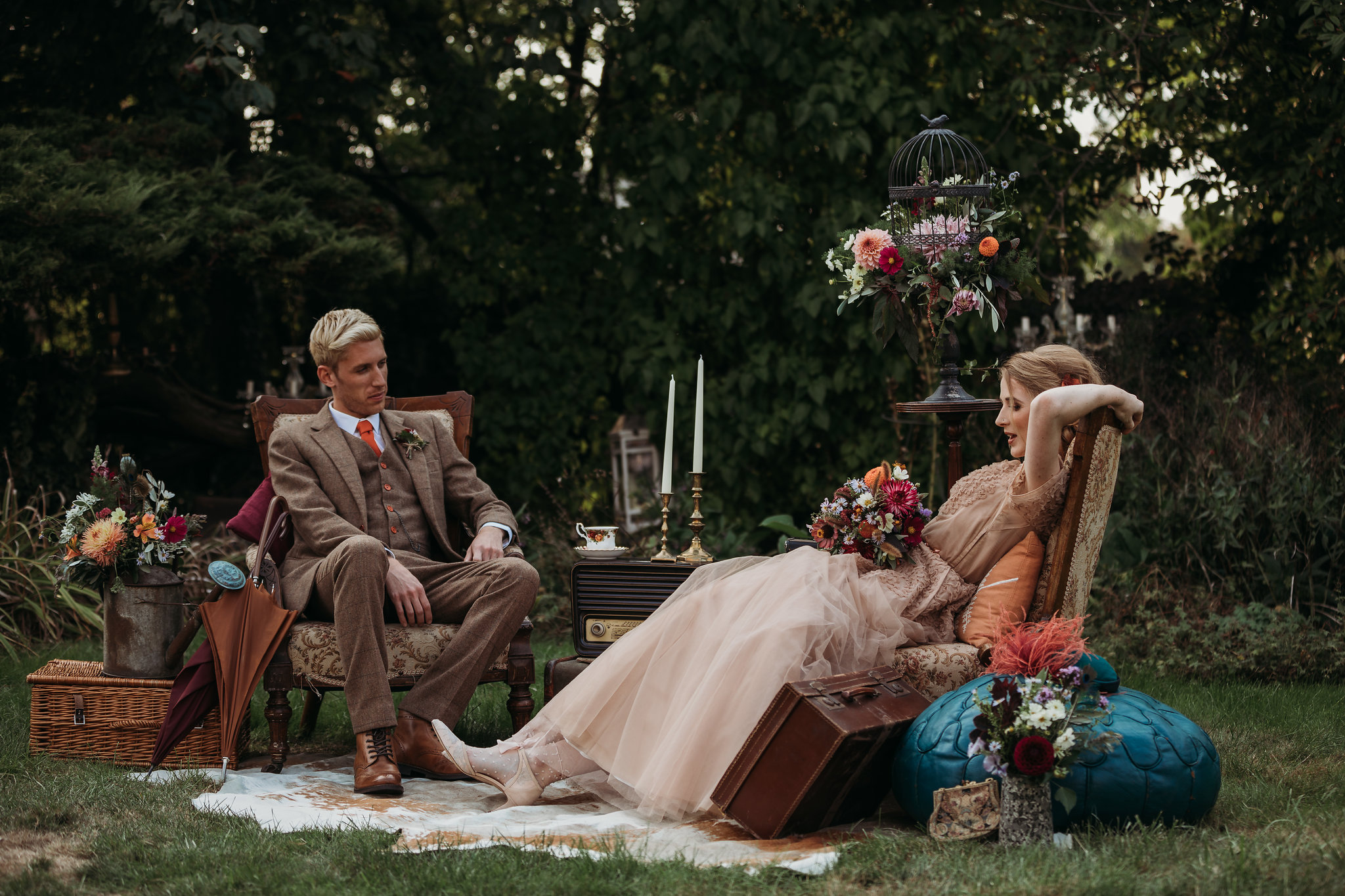 Romantic Wedding Inspiration with Intimate Vintage Vibes