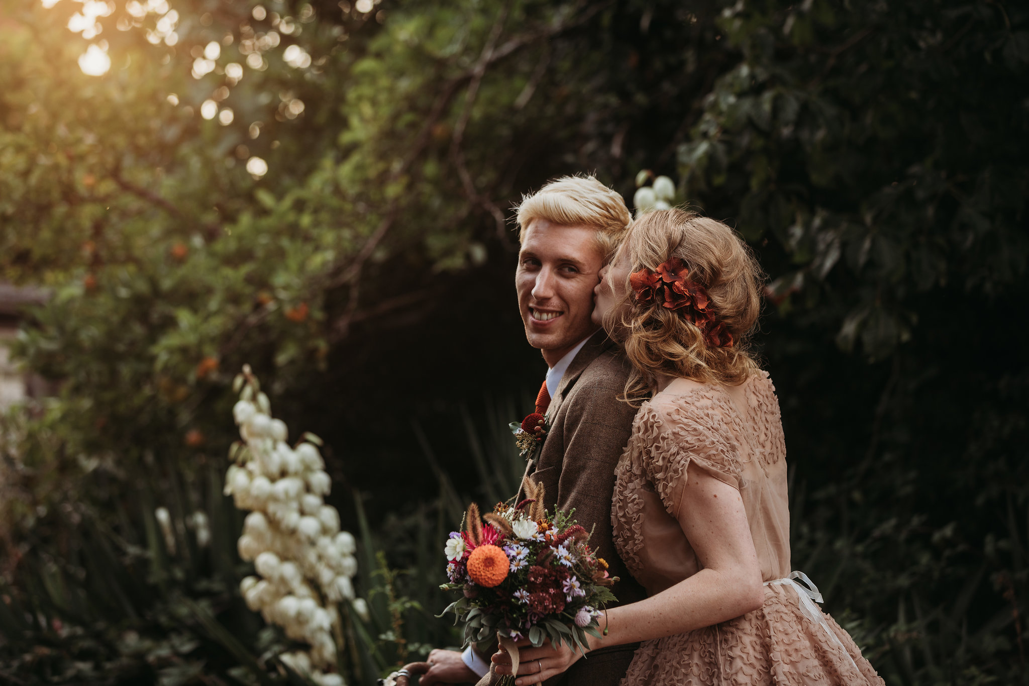 Romantic Wedding Inspiration with Intimate Vintage Vibes