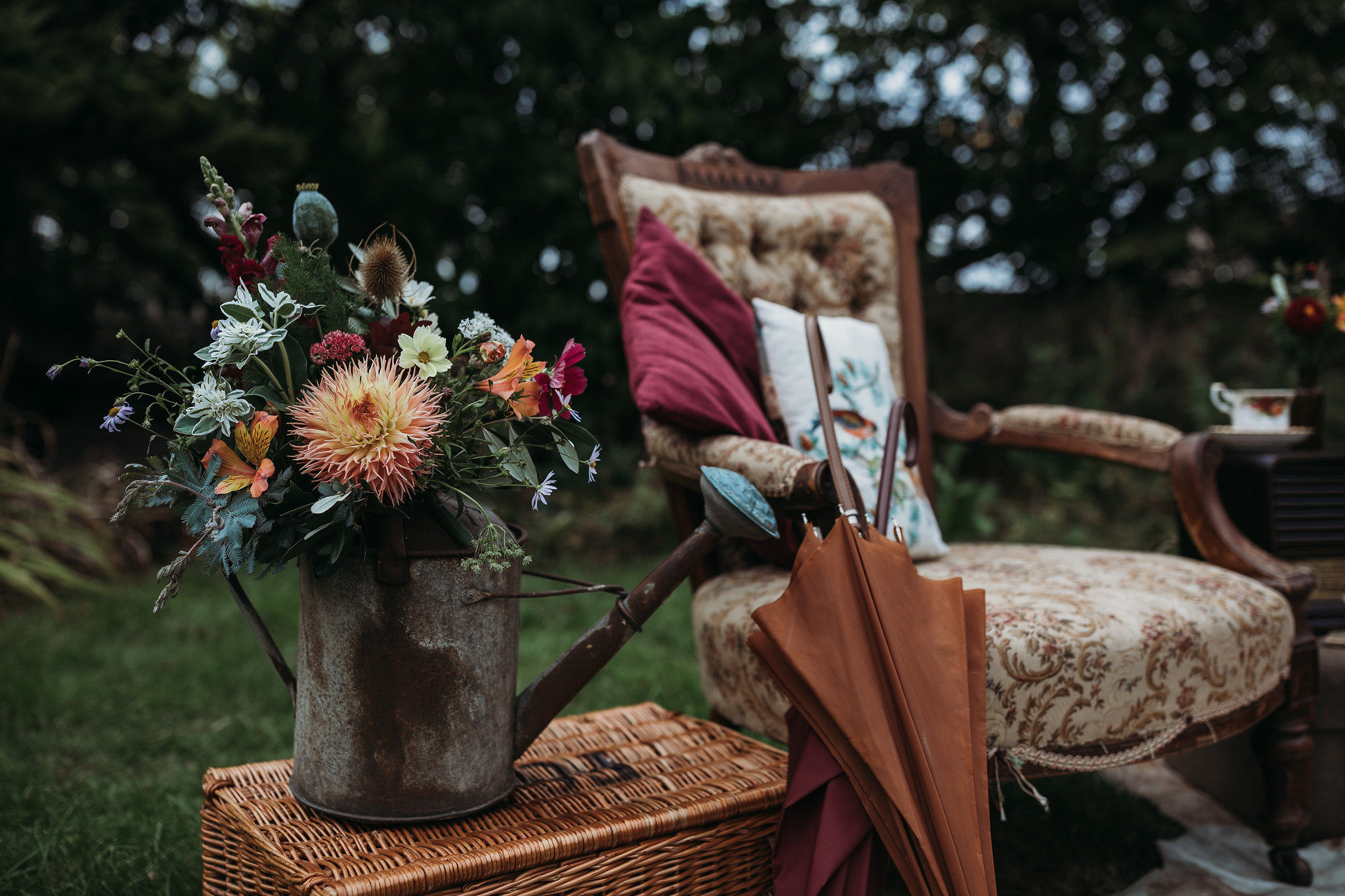 Romantic Wedding Inspiration with Intimate Vintage Vibes