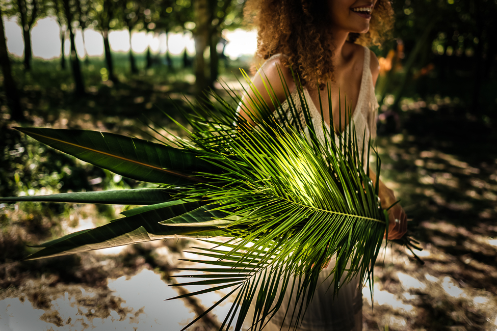 Boho Summer Garden Wedding Inspiration with relaxed and colourful Cuban vibes