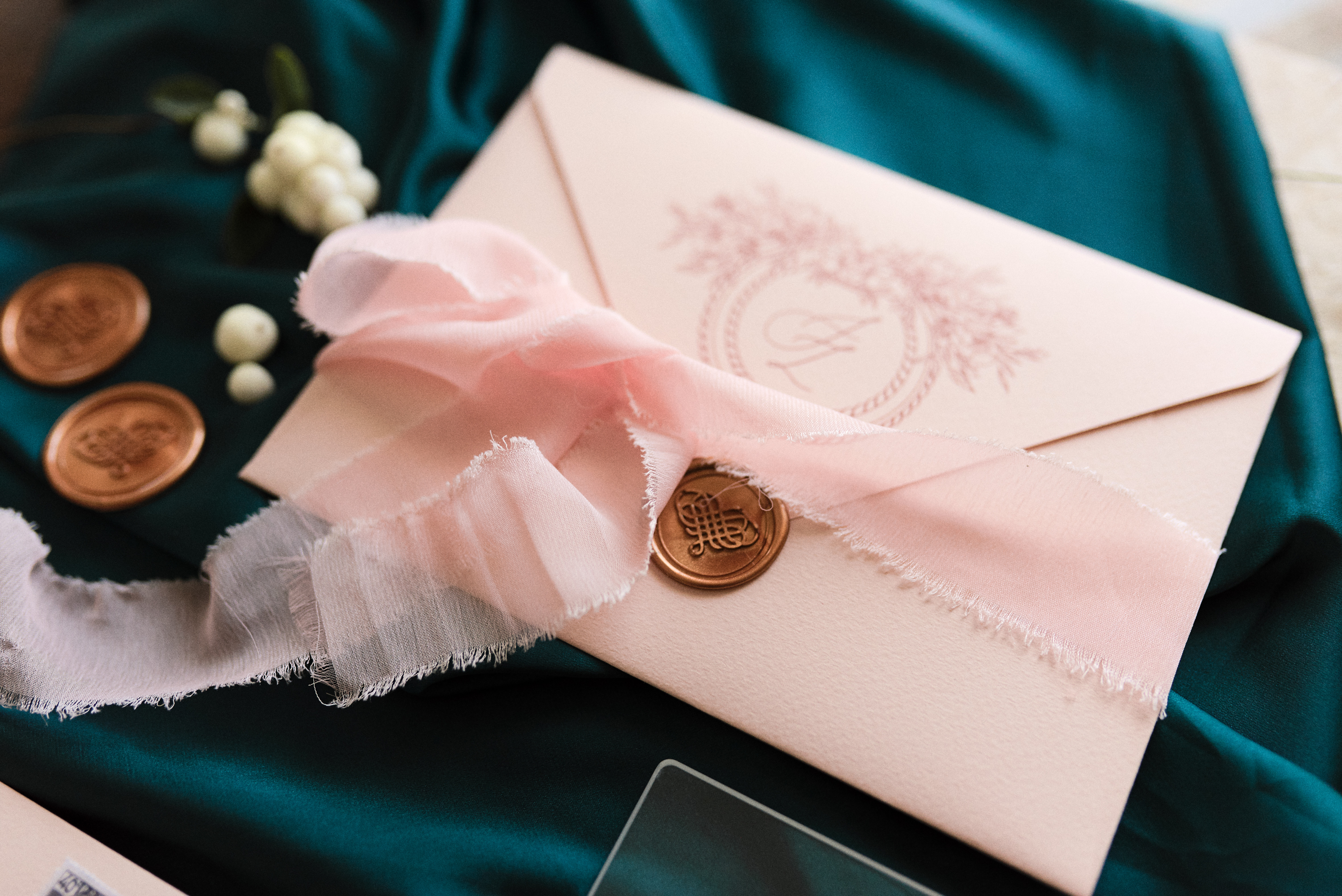 Styling - Bwedding Invitations