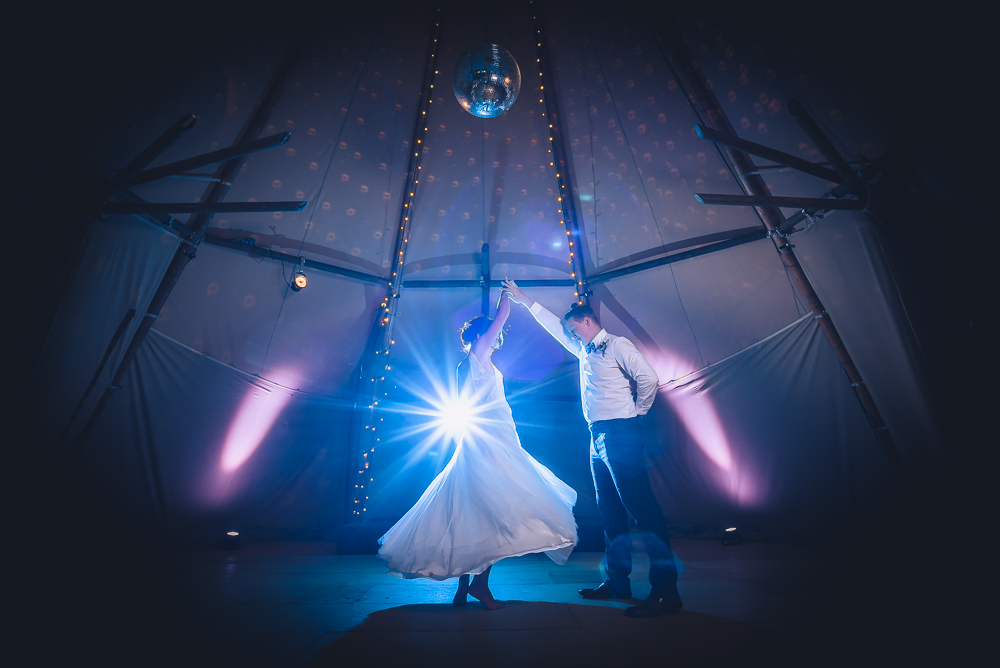 Rustic Tipi Wedding - A Starlit Ceremony with Autumnal Vibes