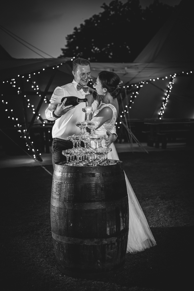 Rustic Tipi Wedding - A Starlit Ceremony with Autumnal Vibes