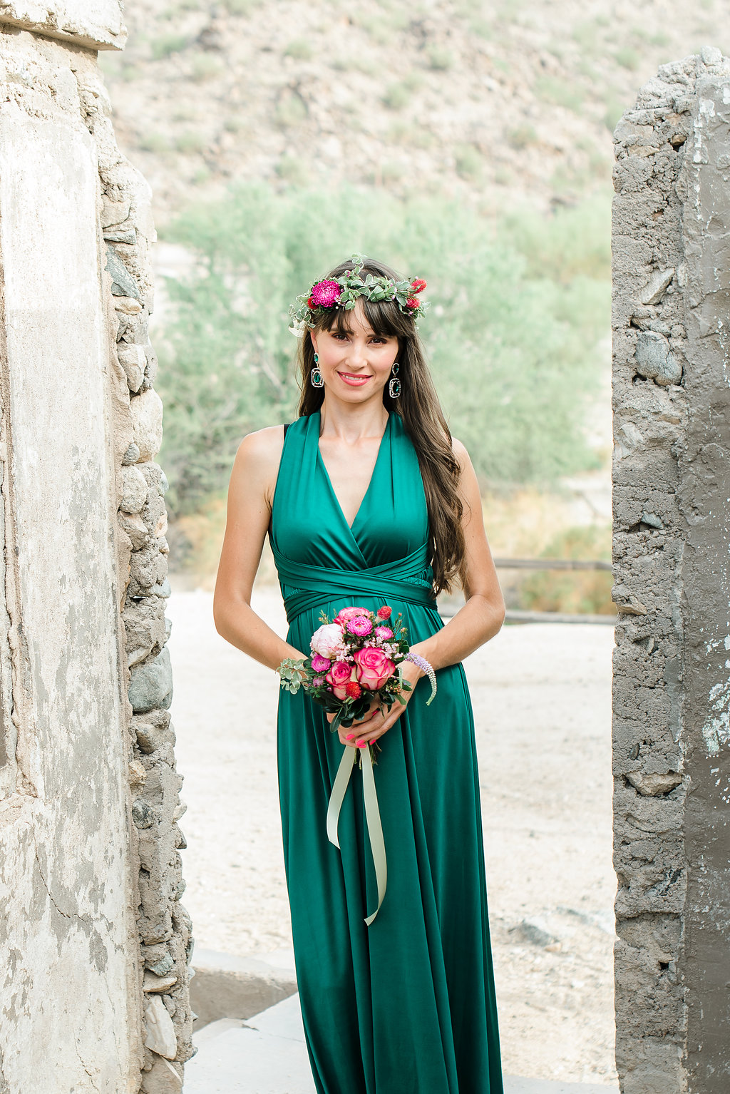 Emerald Wedding Ideas - An Elegant and Modern Styled Elopement in Phoenix, Arizona