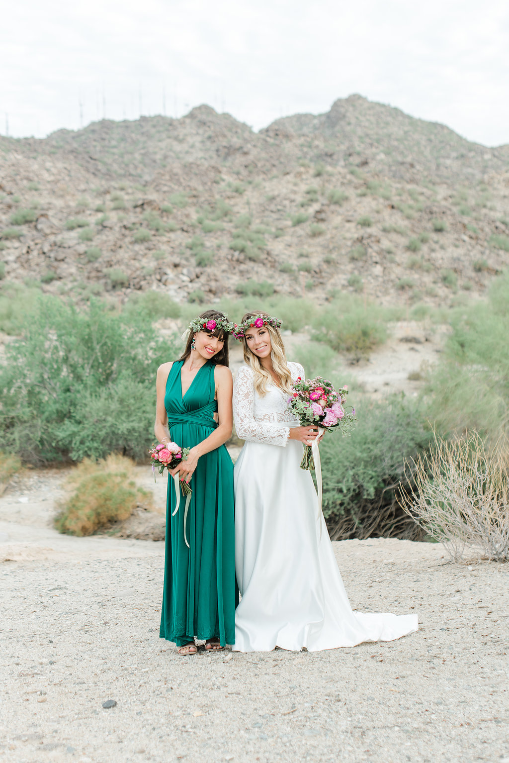 Emerald Wedding Ideas - An Elegant and Modern Styled Elopement in Phoenix, Arizona