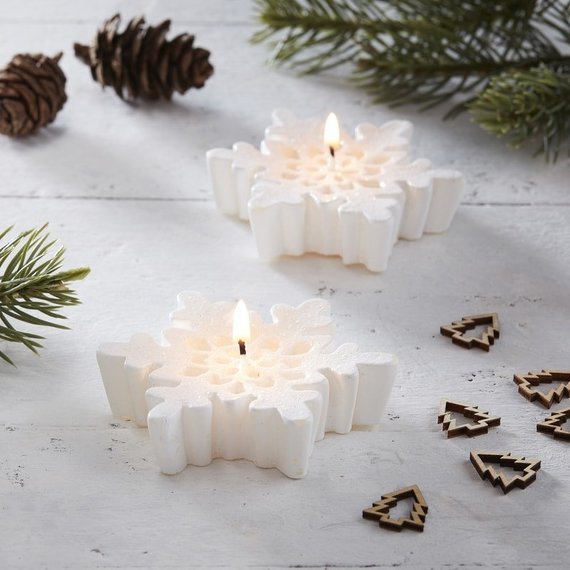Festive Wedding Favours For Warming Winter Nuptials