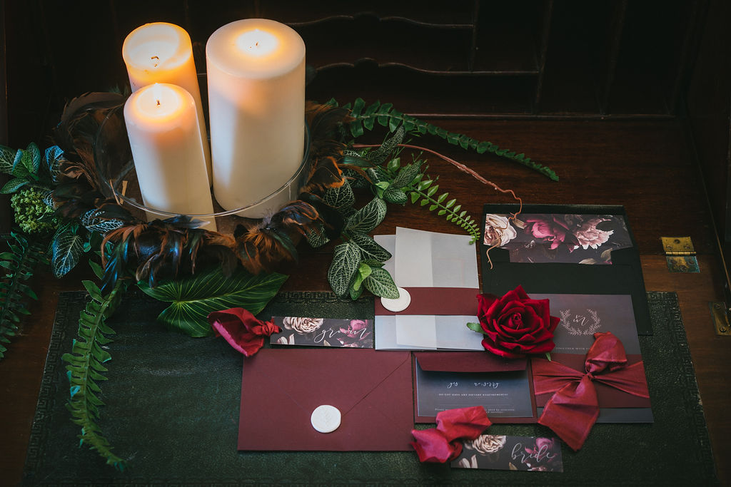 Opulent Red and Gold Vintage Christmas Wedding 