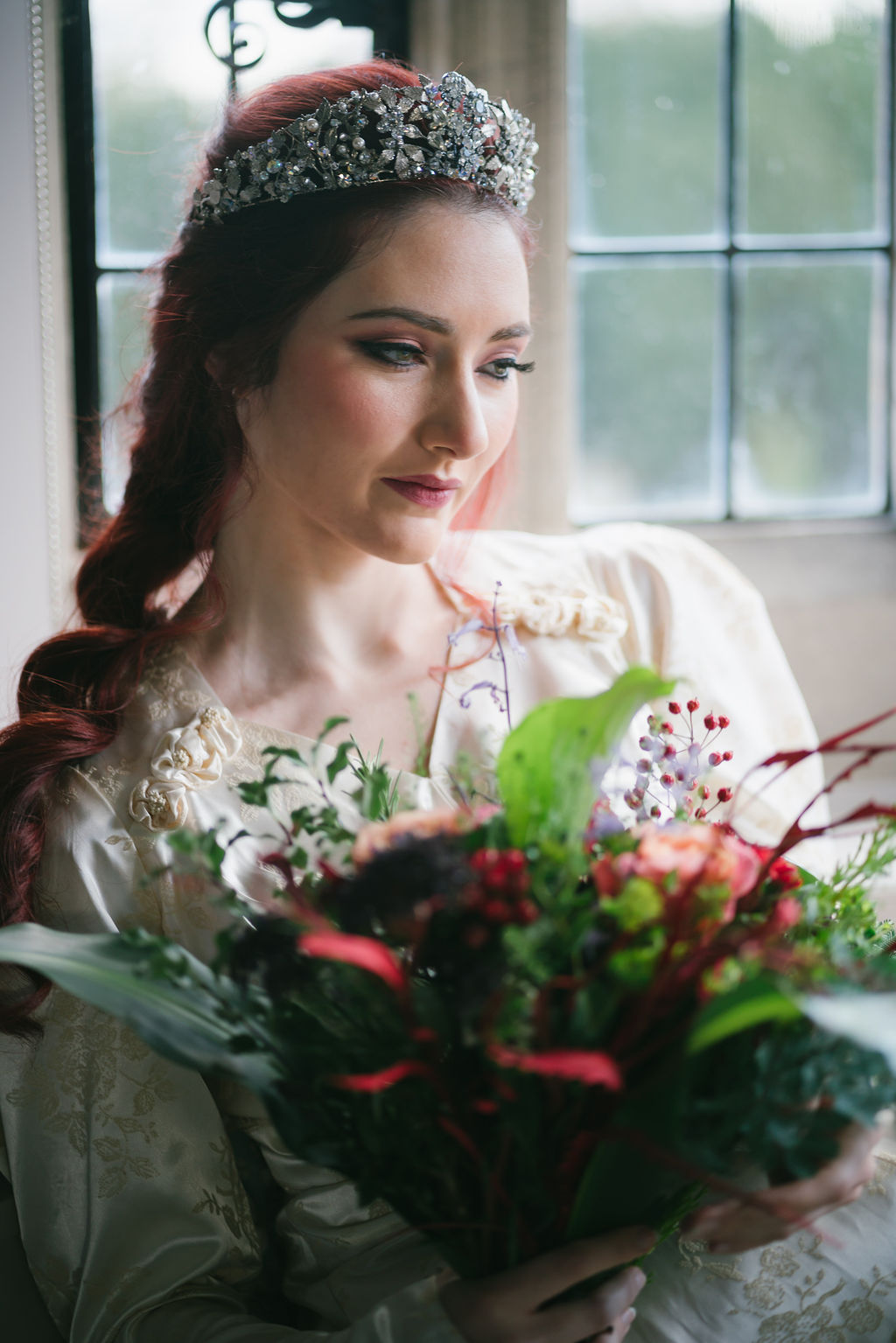 Opulent Red and Gold Vintage Christmas Wedding 