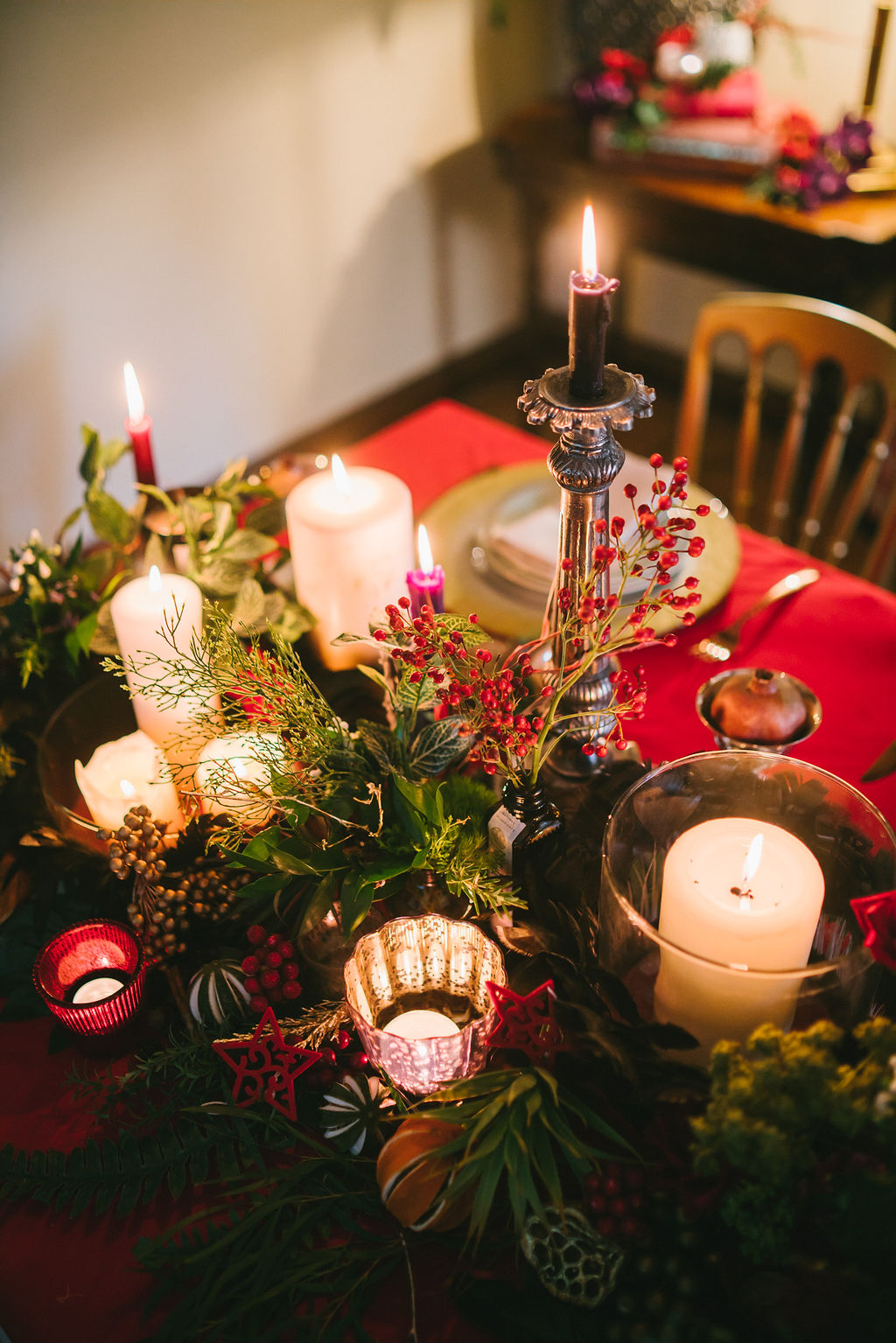 Opulent Red and Gold Vintage Christmas Wedding 