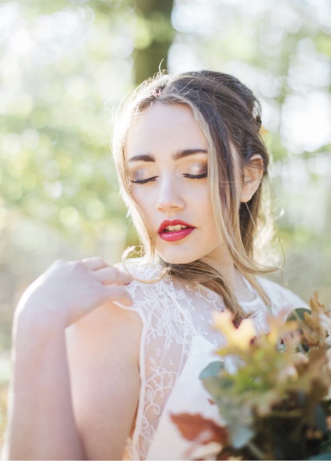 How to apply a perfect red lipstick for your Valentine's Day wedding