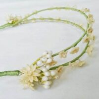 Vintage 1920s flower crown as seen in the Unique Bride Journal