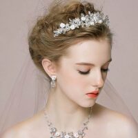 Etsy vintage style wedding head band in the Unique Bride Journal