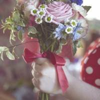 Dan and Maddi's Vintage Americana Country Wedding by Natalie J Weddings and featured on The National Vintage Wedding Fair flowers